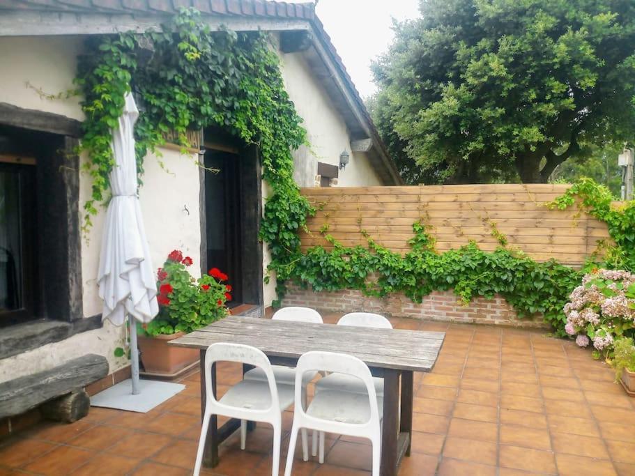 Casa Con Jardin Y Terraza Privados, Cerca Del Mar Villa Ea Exterior photo